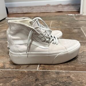 Women's High-Top Vans in